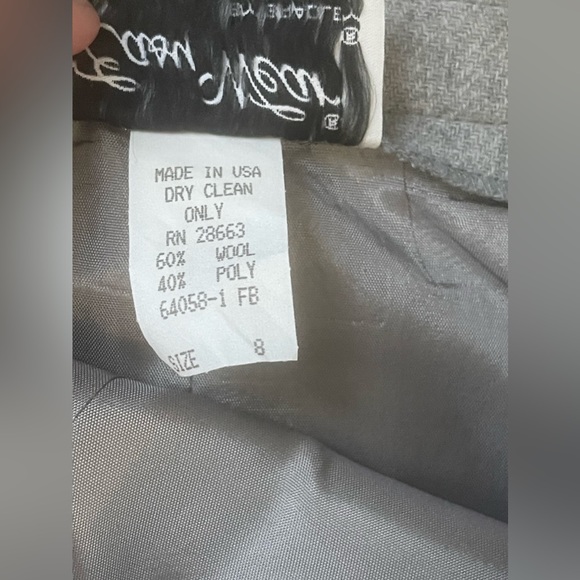 Vintage Easy Wear Grey Wool Blazer & Flare Skirt Set - Picture 15 of 15